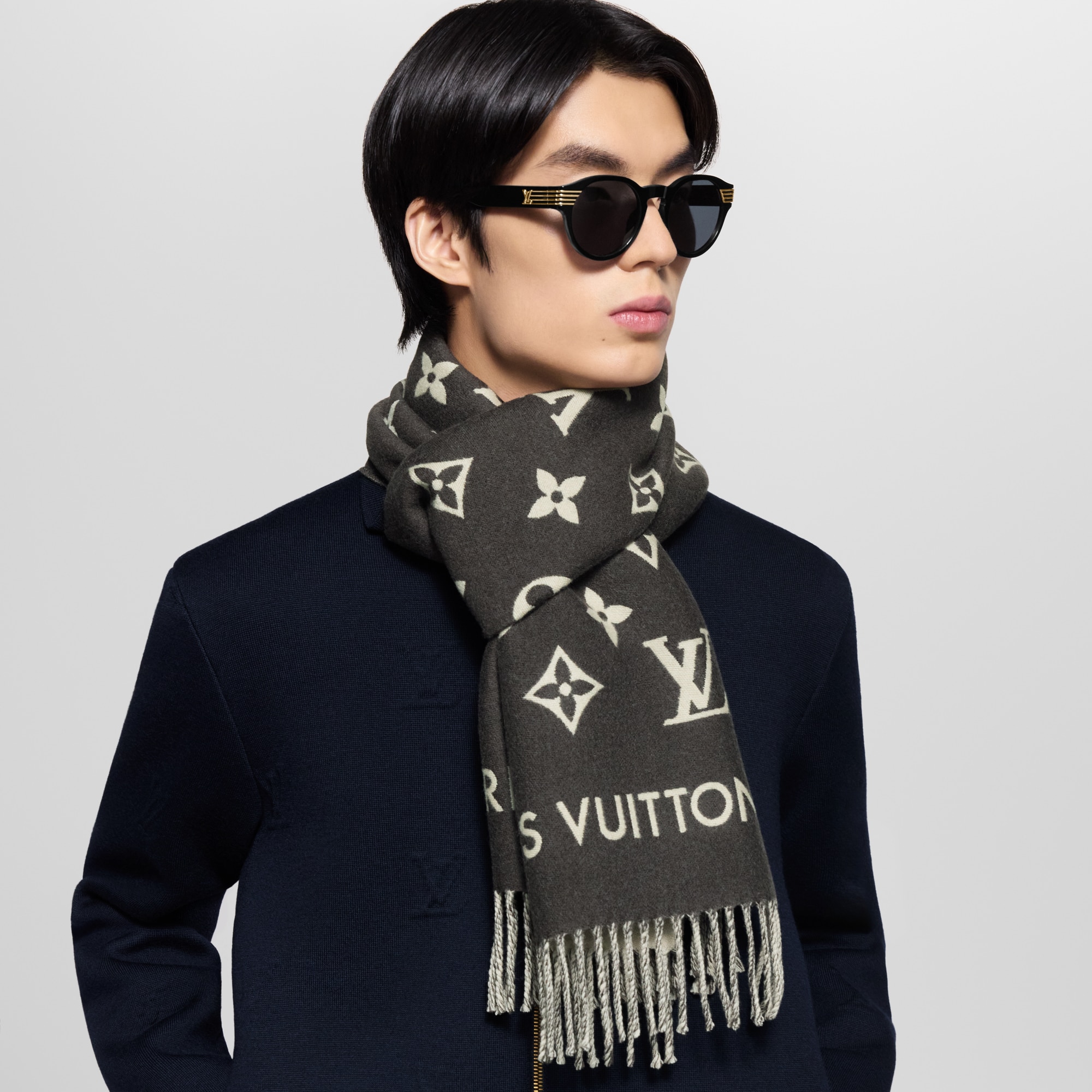 【美品】LOUIS VUITTON マフラー・オール アバウト モノグラム LOUIS VUITTON - ルイヴィトン LOUIS VUITTON マフラー